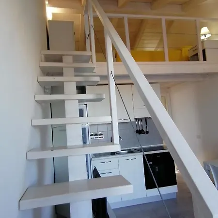 Penthouse Mit Meerblickterrasse Und Schloss Appartamento