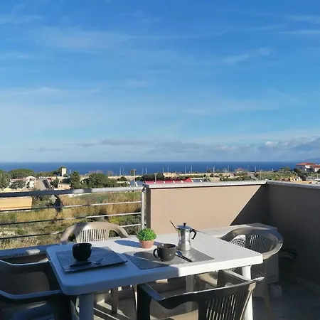 Appartamento Penthouse Mit Meerblickterrasse Und Schloss Castelsardo